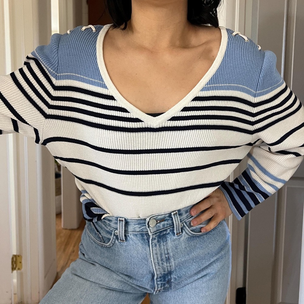 vtg St john sport striped baby blue black v neck sweater‎ Large